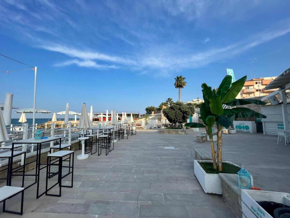 Fabris Palace Trani Buitenkant foto