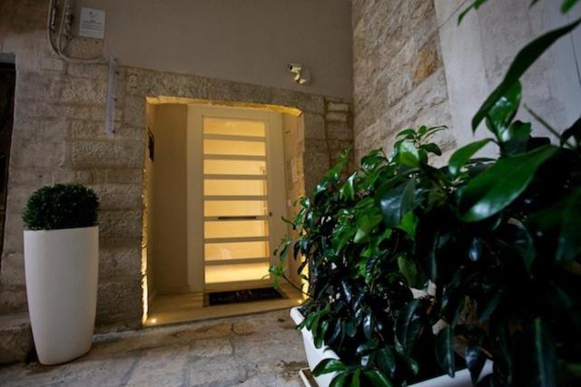 Fabris Palace Trani Buitenkant foto